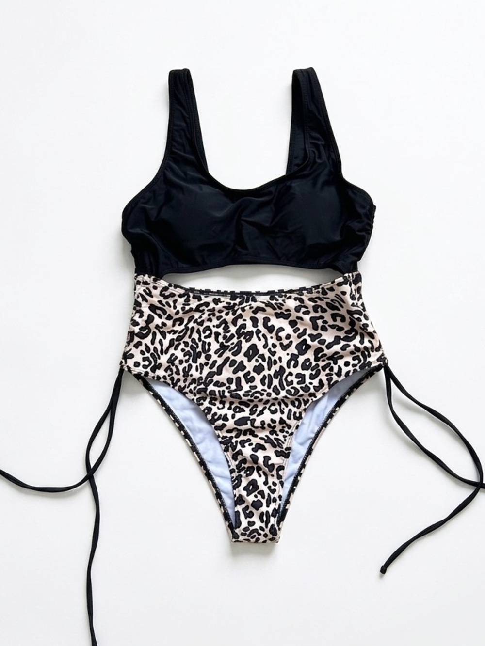 NWOT Women’s Sexy Leopard Print High-Waisted Swim Suit Adjustable Fit Size Large